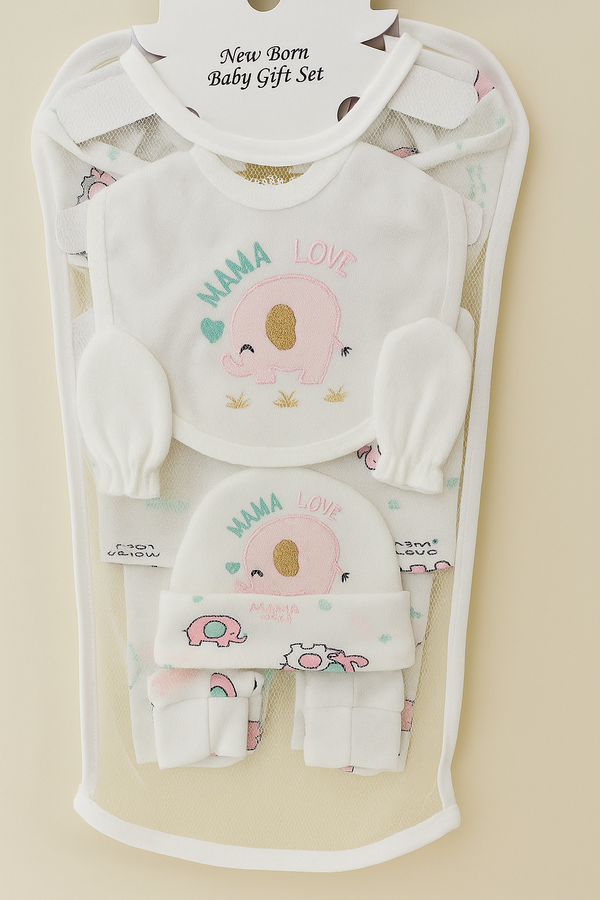 Mama Love 5-Piece Newborn Baby Gift Set