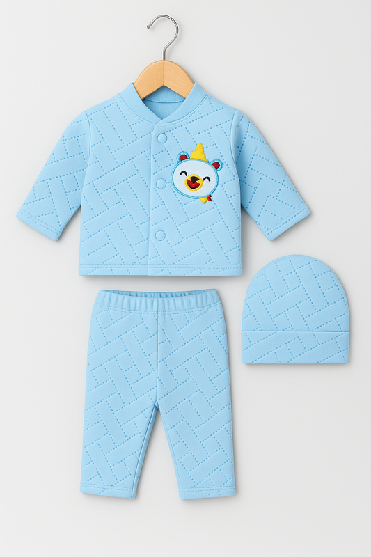 Cozy winter outfit: 3-piece dotted newborn set